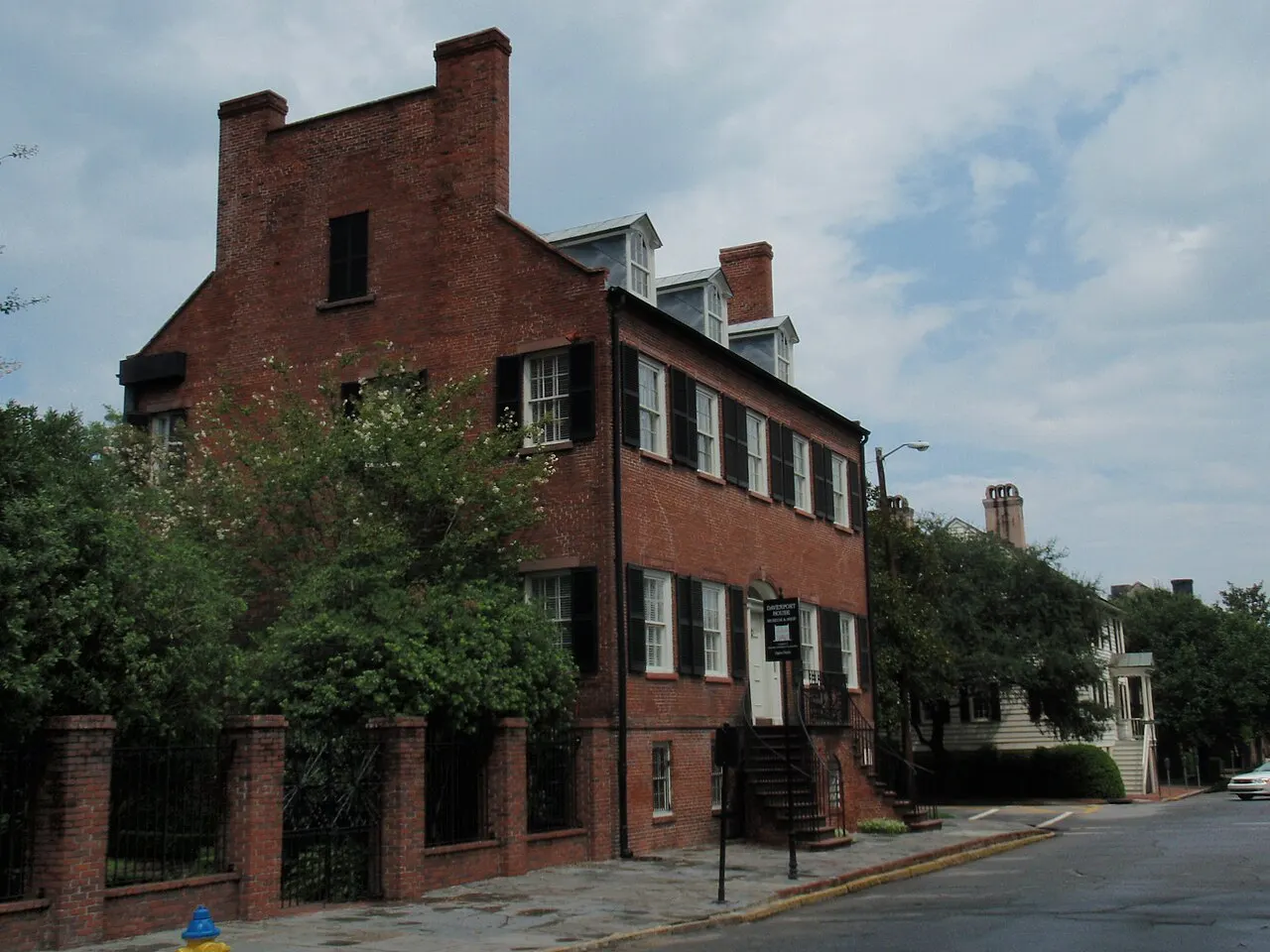 Isaiah Davenport House, photo 2